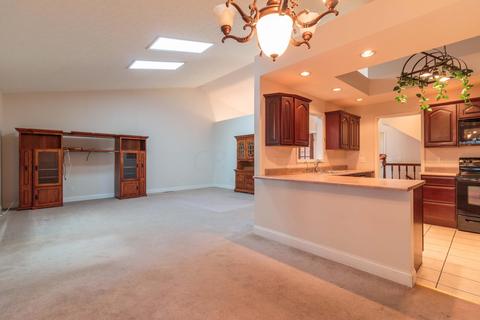 320 E High St, Amanda, OH 43102 photo 14