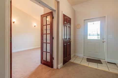 320 E High St, Amanda, OH 43102 photo 6
