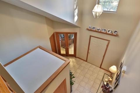 141 Beech Ct, Delaware, OH 43015 photo 3