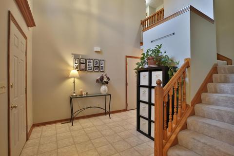 141 Beech Ct, Delaware, OH 43015 photo 4