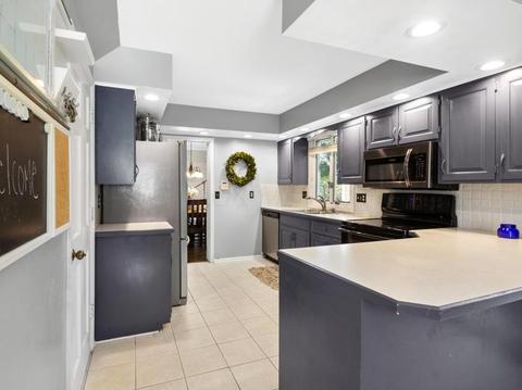 8470 Gullane Ct, Dublin, OH 43017 photo 7