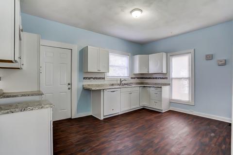 1607 S Center Blvd, Springfield, OH 45506 photo 9