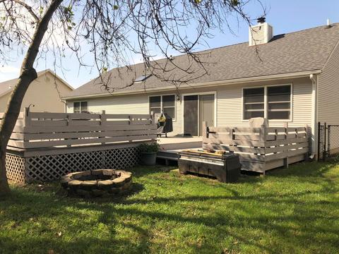 235 Clark Dr, Circleville, OH 43113 photo 2