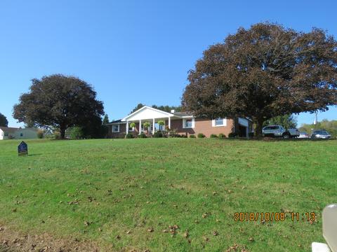 11609 Walker Rd, Logan, OH 43138 photo 2