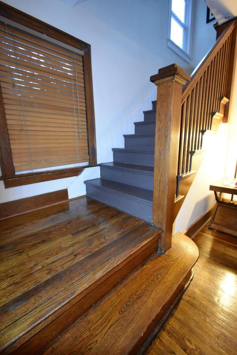 298 E Markison Ave, Columbus, OH 43207 photo 8