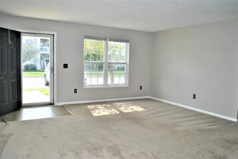 5508 Cypress Chase, Columbus, OH 43228 photo 2