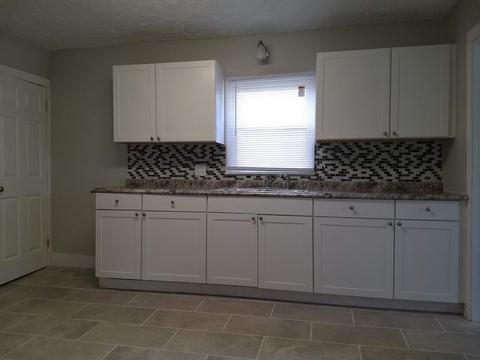 2736 E High St, Springfield, OH 45505 photo 3