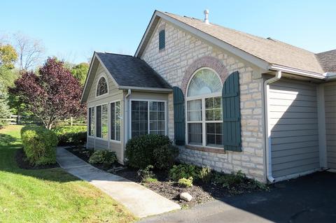 205 Stonegate Loop, Pataskala, OH 43062 photo 2