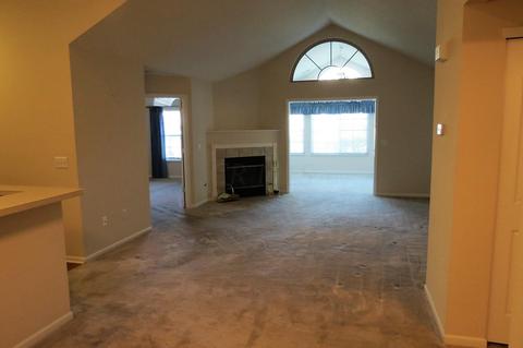 205 Stonegate Loop, Pataskala, OH 43062 photo 6
