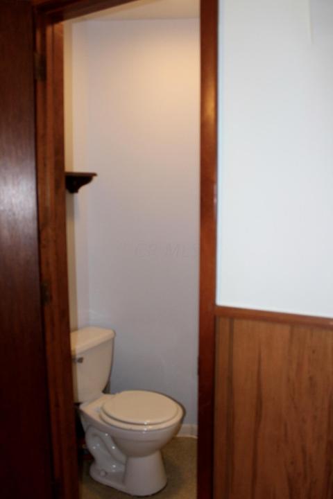 1411 E Chestnut St, Lancaster, OH 43130 photo 7