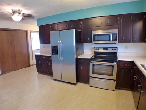 265 Barton St, Logan, OH 43138 photo 7