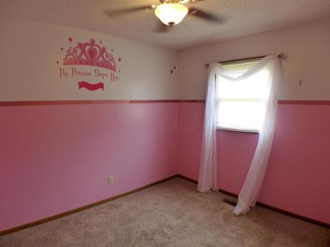 265 Barton St, Logan, OH 43138 photo 11