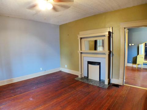 535 E Main St, Logan, OH 43138 photo 6