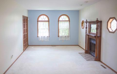 795 Crescent Dr, Heath, OH 43056 photo 9
