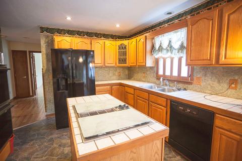 795 Crescent Dr, Heath, OH 43056 photo 21
