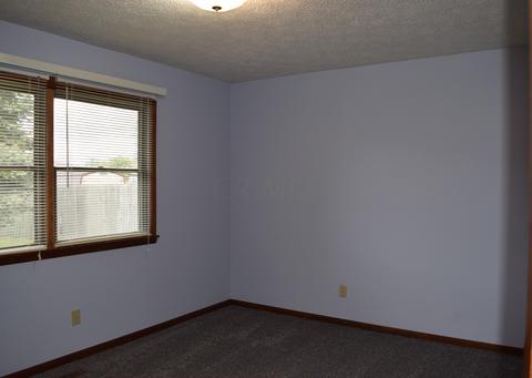406 Chatham Rd, Circleville, OH 43113 photo 11