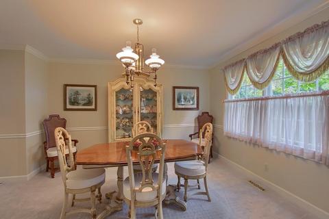 608 Edgewood Dr, Circleville, OH 43113 photo 13