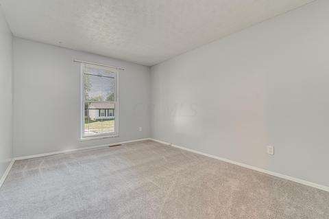 3029 Osgood Rd E, Columbus, OH 43232 photo 16