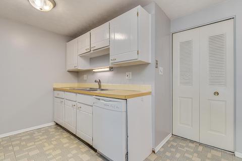 3029 Osgood Rd E, Columbus, OH 43232 photo 10