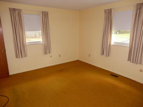 2010 Chippewa Dr, Circleville, OH 43113 photo 12