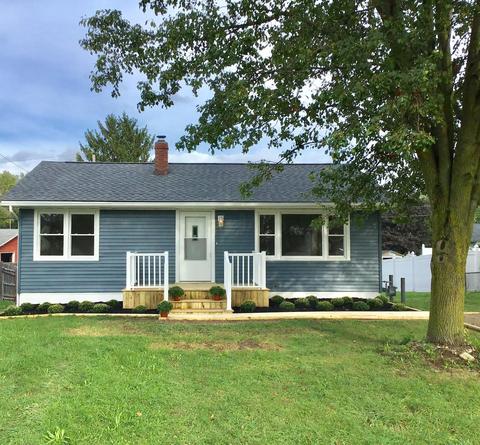 360 Eva Dr, Circleville, OH 43113 photo 2