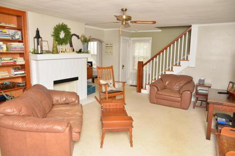 359 Terrace Dr, Springfield, OH 45503 photo 4