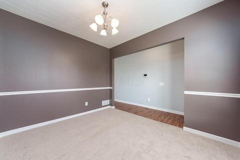 559 Cedar Run Dr, Blacklick, OH 43004 photo 5