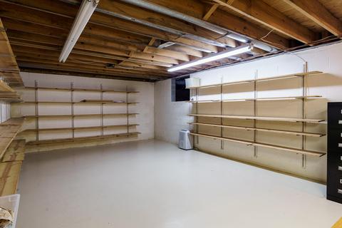 4255 Westleton Ct, Columbus, OH 43221 photo 32