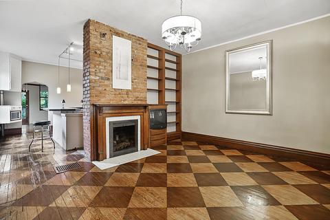 471 E Kossuth St, Columbus, OH 43206 photo 4