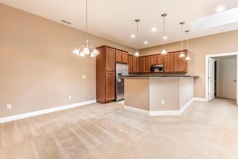 5996 Eiger Dr, Columbus, OH 43213 photo 7
