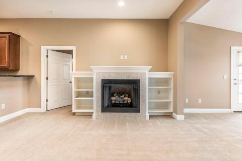 5996 Eiger Dr, Columbus, OH 43213 photo 6