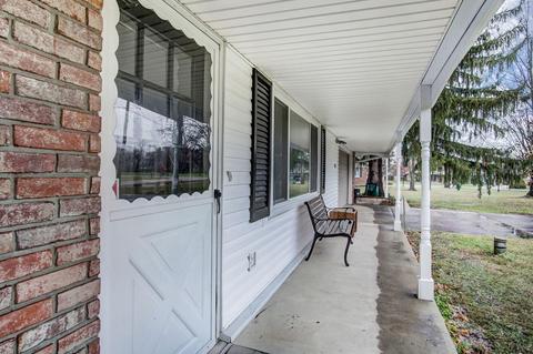 2841 Cumberland Dr, Springfield, OH 45506 photo 4
