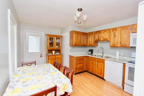 767 Central Dr, Marion, OH 43302 photo 4