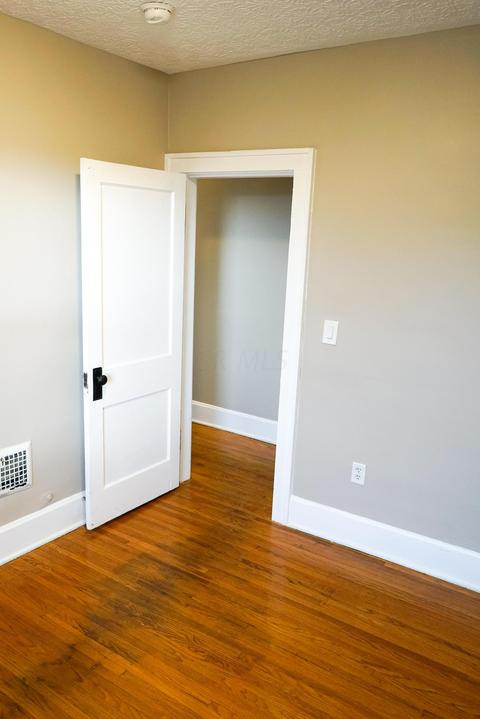 504-506 Sheldon Ave, Columbus, OH 43207 photo 26