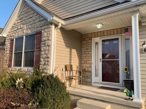 708 Orwell St, Lithopolis, OH 43136 photo 2