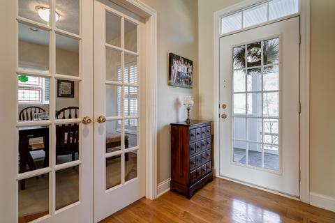 339 E Torrence Rd, Columbus, OH 43214 photo 5