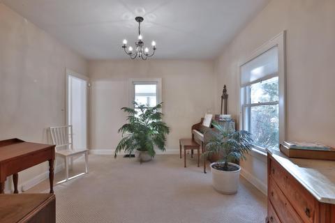 217 E Walnut St, Marion, OH 43302 photo 12