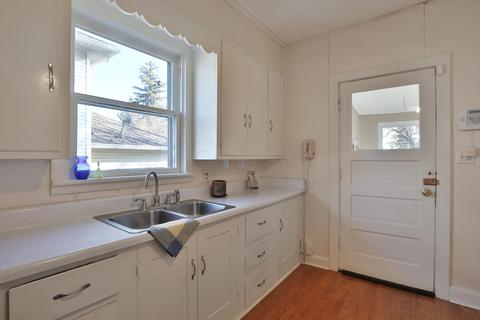 217 E Walnut St, Marion, OH 43302 photo 19