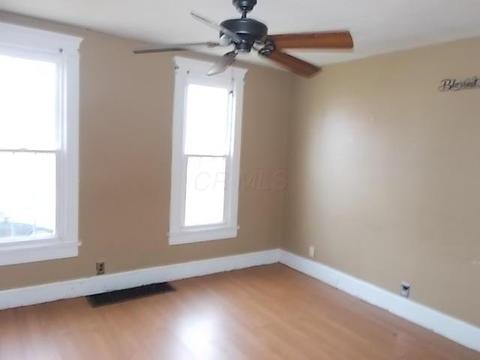 449 Central Ave, Newark, OH 43055 photo 3