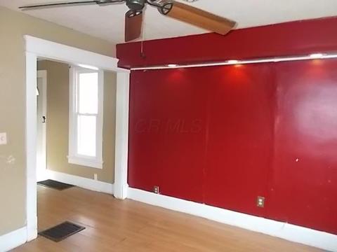 449 Central Ave, Newark, OH 43055 photo 4