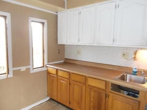 449 Central Ave, Newark, OH 43055 photo 6