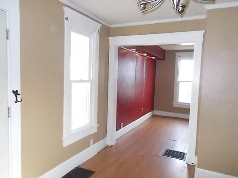 449 Central Ave, Newark, OH 43055 photo 2