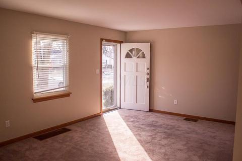 380 E Weisheimer Rd, Columbus, OH 43214 photo 6