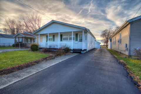 469 Clinton St, Marion, OH 43302 photo 1