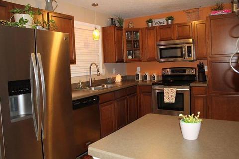 5865 Stevens Dr, Orient, OH 43146 photo 2