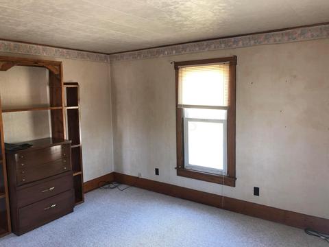 170 Main St, Corning, OH 43730 photo 18