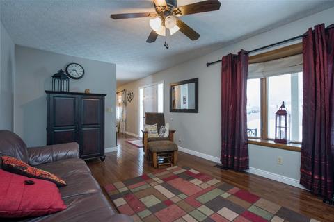 325 E High St, Amanda, OH 43102 photo 3