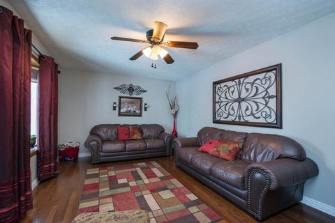 325 E High St, Amanda, OH 43102 photo 2