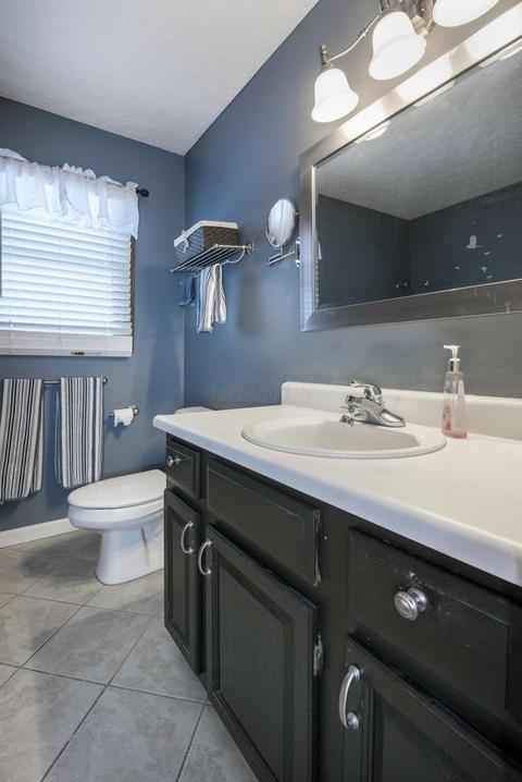 325 E High St, Amanda, OH 43102 photo 20