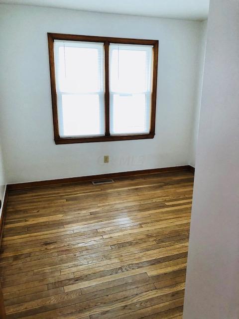 915 Atwater Ave, Circleville, OH 43113 photo 8